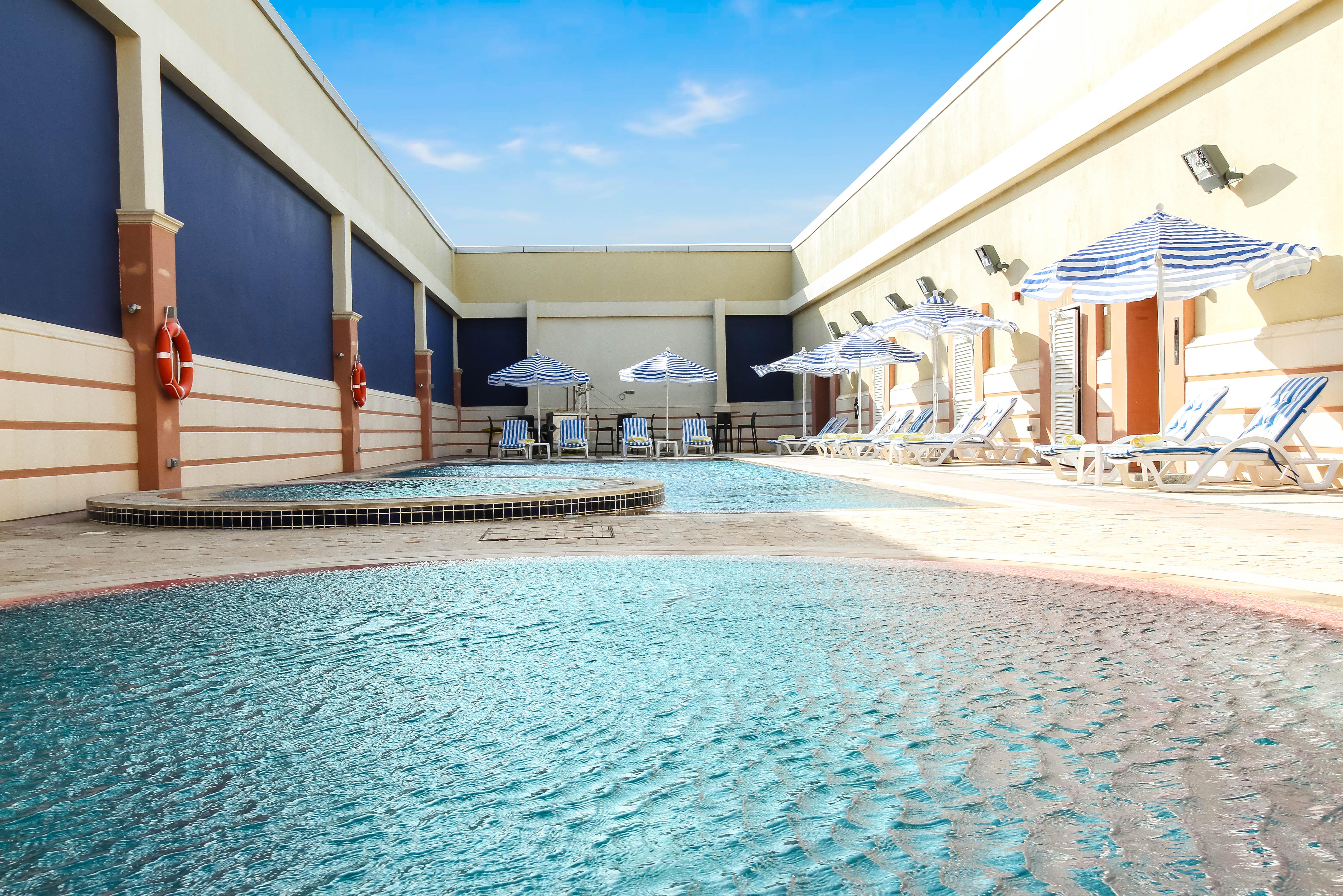 Danat Capital Hotel Abu Dhabi Exteriör bild